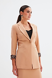 SATEEN  İC LEOPAR DETAYLI CAMEL CEKET